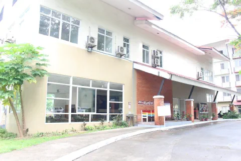 Main Entrance — Acacia Residence Hall