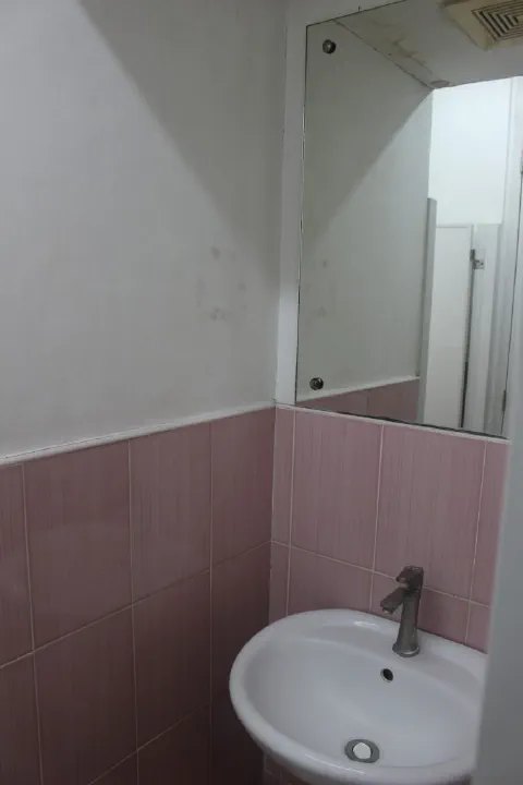 Toilet and Bath — Centennial Residence Halls