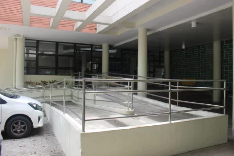 Entrance — Molave Residence Hall